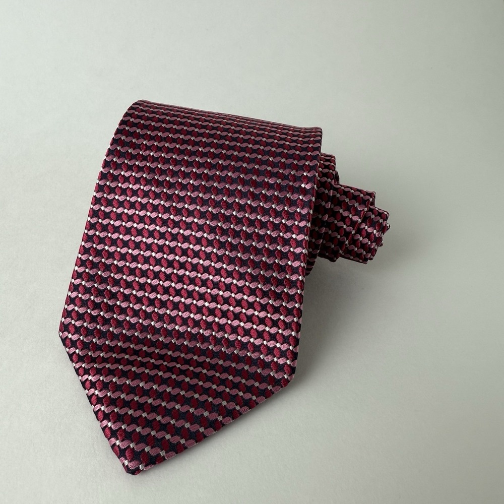 Brooks Brothers Makers and Merchants Hand Made Pink Woven Silk Tie Made in USA